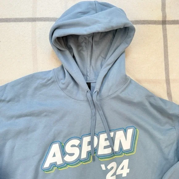 Gildan Light Blue Hoodie with Aspen '24 Design Size Large - Picture 4 of 10